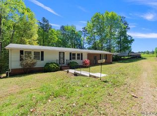 187 Marengo Village Rd, La Crosse, VA 23950