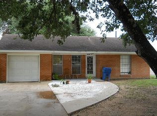 2344 10th St, Hempstead, TX 77445