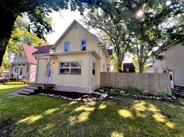 820 Main Ave N, Thief River Falls, MN 56701