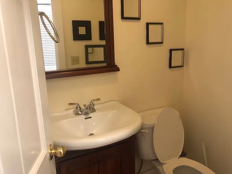 10 Green Ct — Photo 10