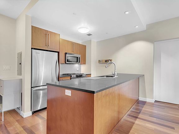 2nd image of 240 51st Ave APT 2S