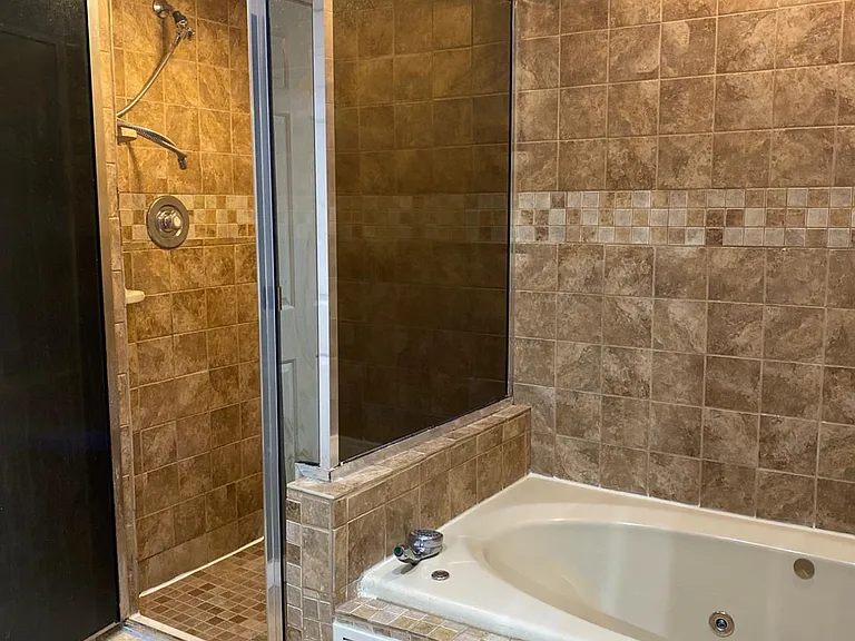 358 Greenfield Rd — Photo 36