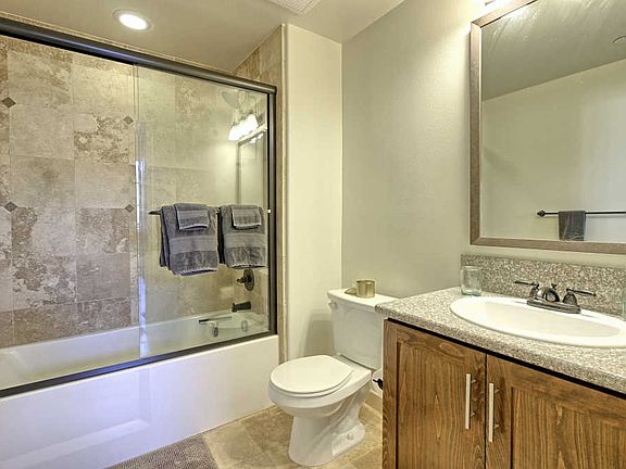 5th image of 130 N Garden St Unit 1208