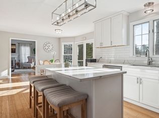 8 Lone Oak Cir, Holliston, MA 01746