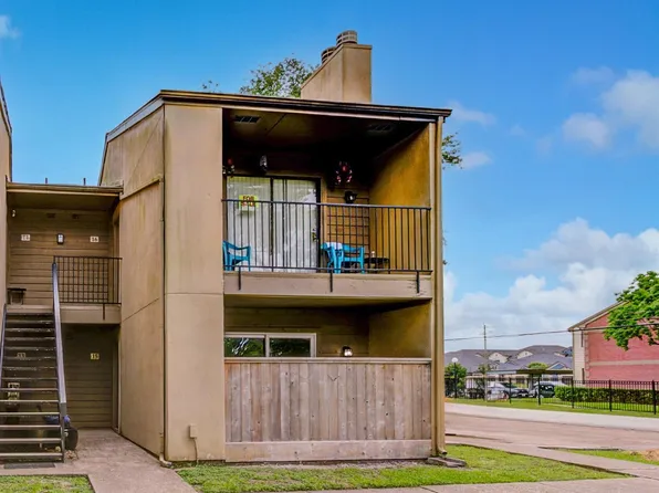 3300 Pebblebrook Dr APT 15, Seabrook, TX 77586