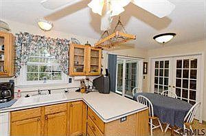 4th image of 22 Larkspur Dr