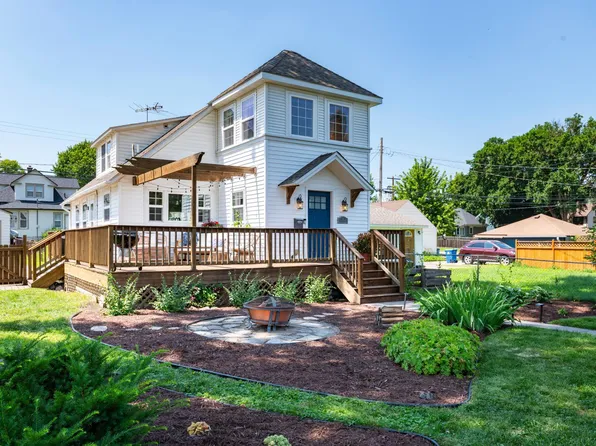 30 6th Ave N, Hopkins, MN 55343