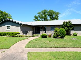 9044 E 27th Pl, Tulsa, OK 74129