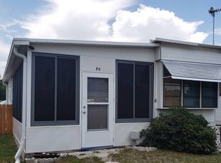 36033 Emeralda Ave #F-2, Leesburg, FL 34788