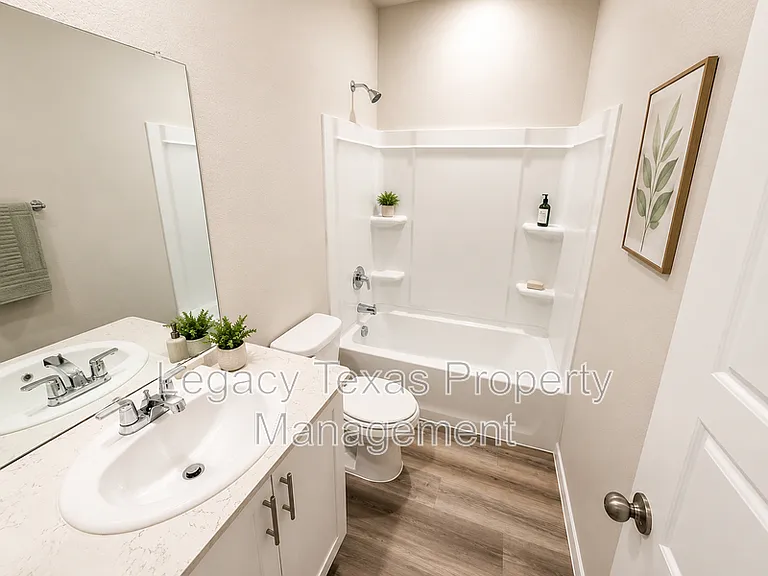 1911 Cherokee Ln — Photo 16