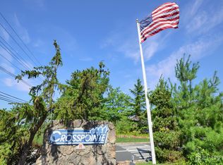 14 Lear Ct, East Brunswick, NJ 08816