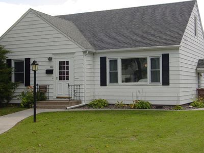 609 12th St NW, East Grand Forks, MN, 56721