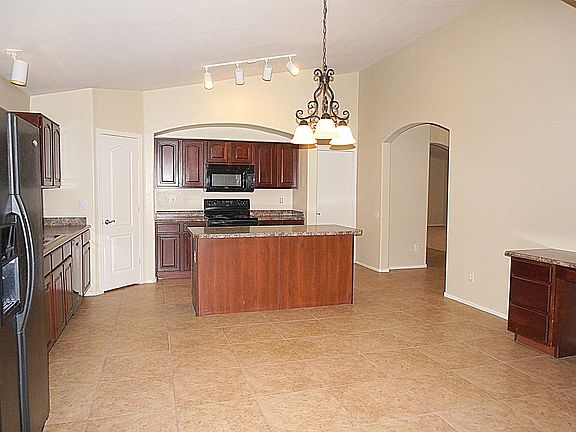 2nd image of 17623 W Georgia Dr