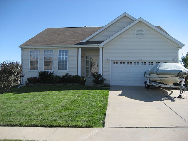 1st image of 2611 Kelly Dr