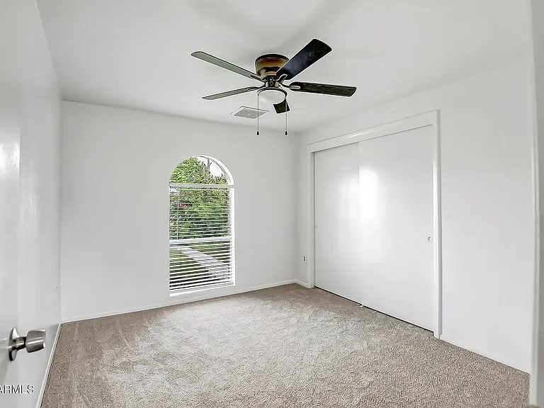 5601 W Carol Ave — Photo 20