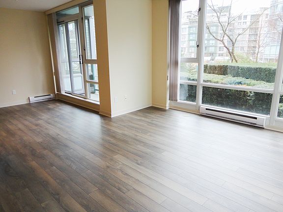 3rd image of 1067 Marinaside Cres #501
