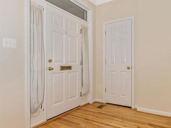 5th image of 7 W South St Unit 7