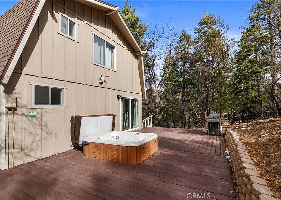 1st image of 43485 Primrose Ct
