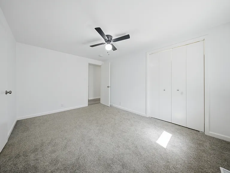 758 Woodruff Ave — Photo 12