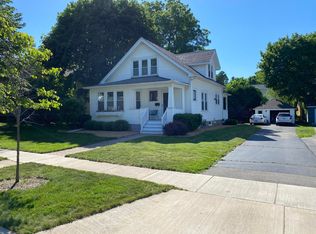 317 Kendall St, Burlington, WI 53105