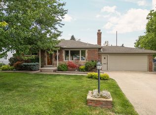 15940 Goddard Rd, Allen Park, MI 48101