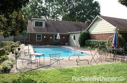 2nd image of 1390 Tuscany Way