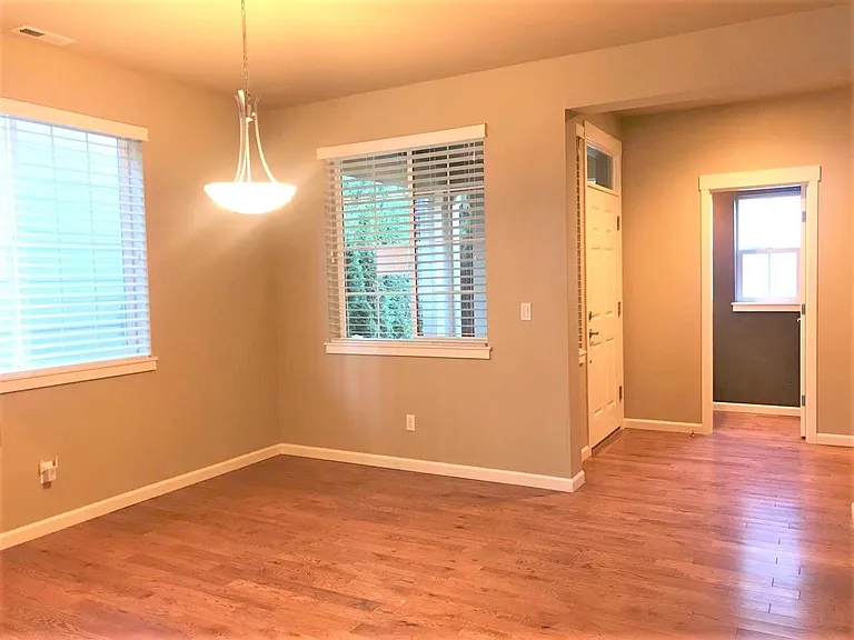 5112 162nd Pl SE — Photo 11