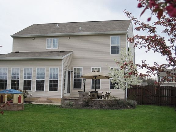 5th image of 149 Goldenrod Ln