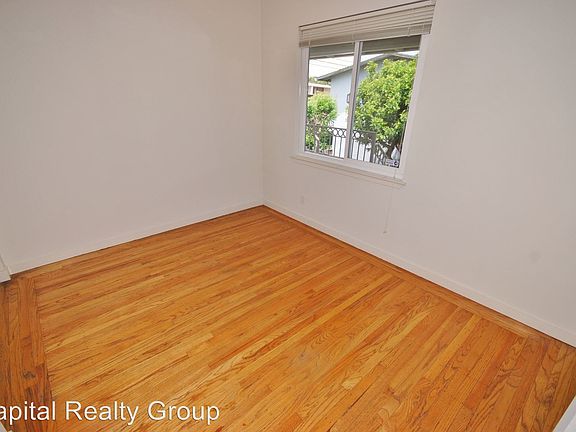 4th image of 727 Menlo Ave APT 4