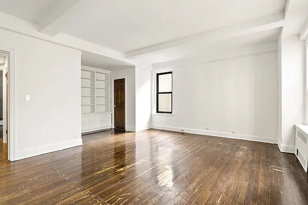 Sold by Compass | media 29