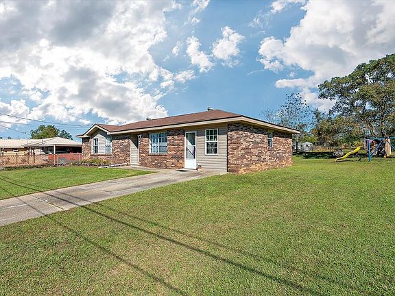 2nd image of 41 Katie Dr