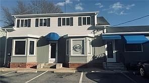 5th image of 968 Plainfield St #2