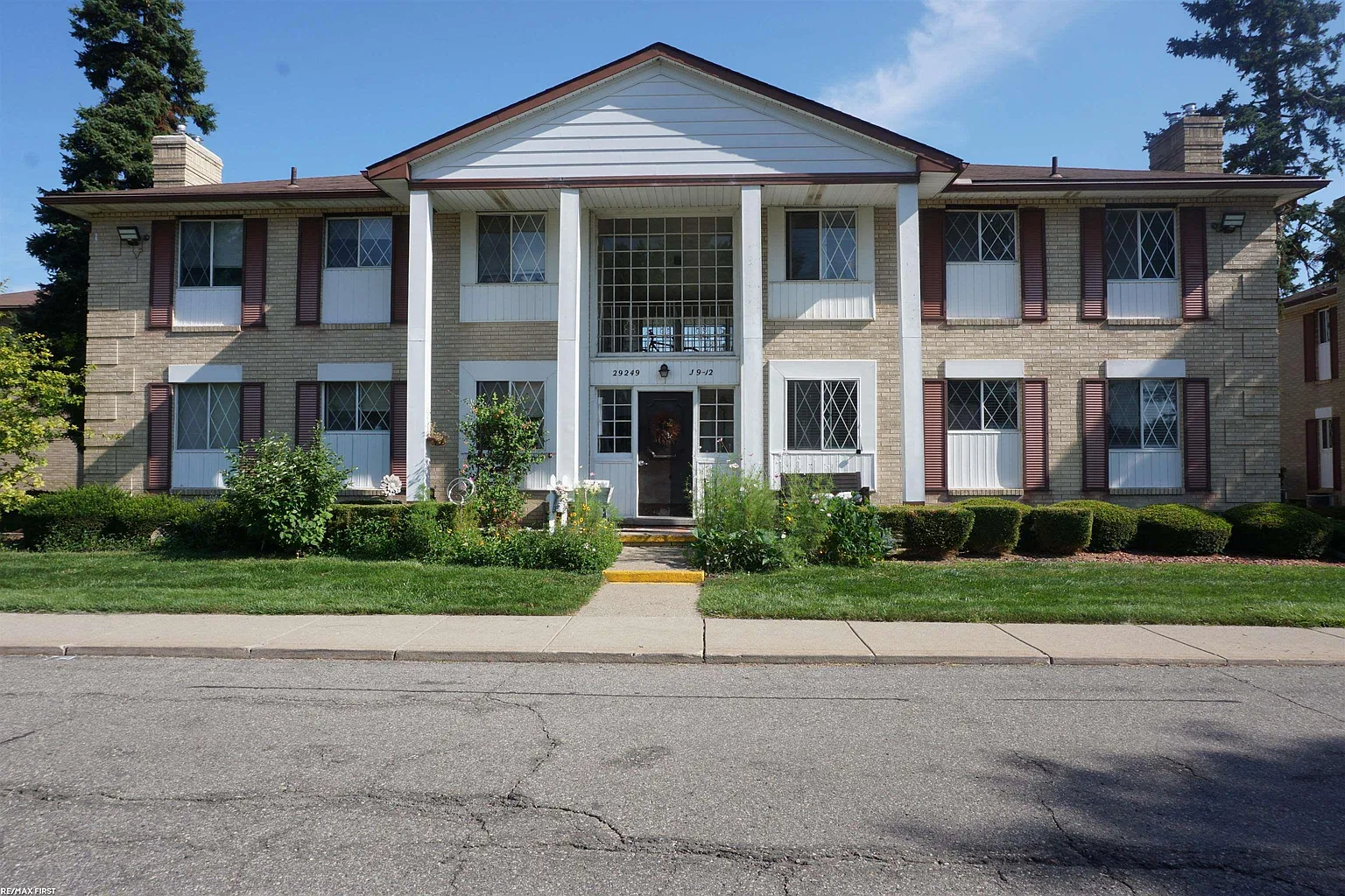 29249 Hayes Rd APT J10 photo 1