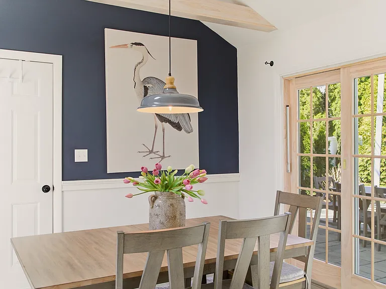 415 Wapping Rd — Photo 10