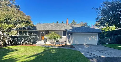 5603 SE Harlene St Photo 1