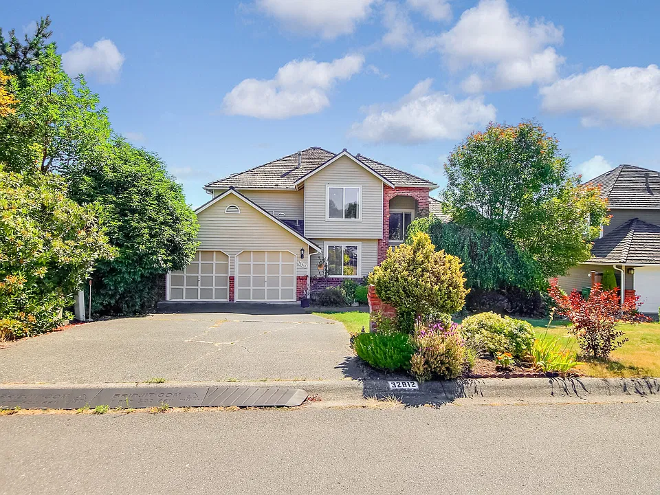 32812 48th Ct SW