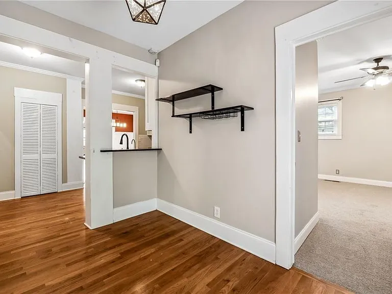 976 Hall Pl NW — Photo 22