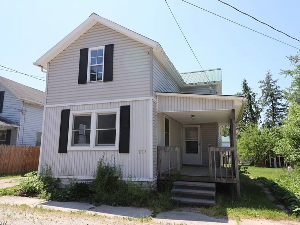 1st image of 128 Stebbins St