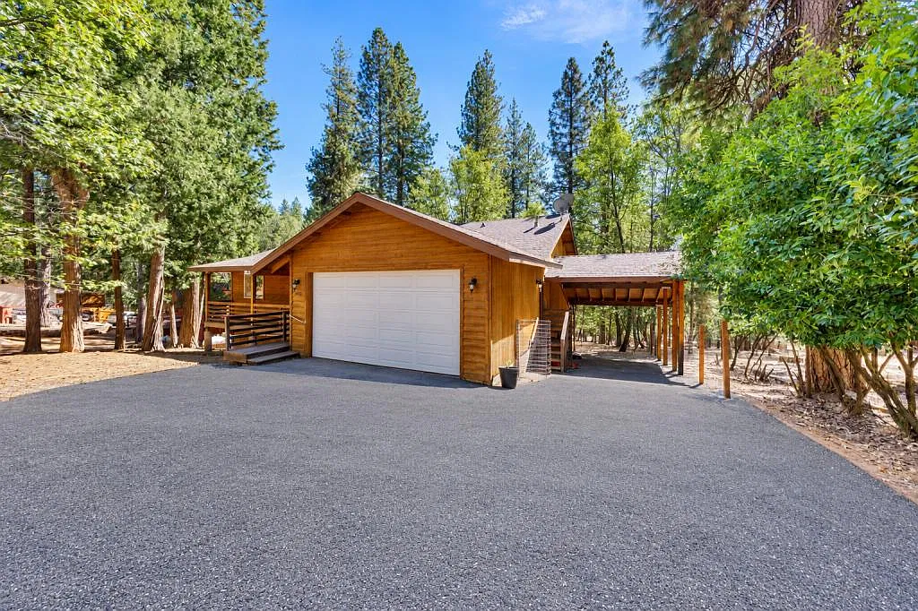 5430 Wisteria Rd — Photo 1