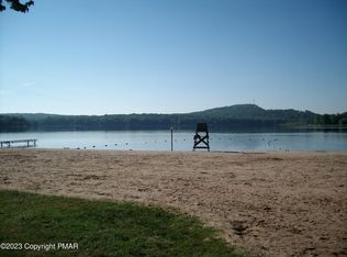 131 Ski Trl, Pocono Lake, PA 18347