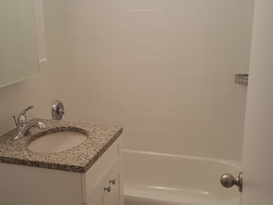 1st image of 6310 108th St APT 7D