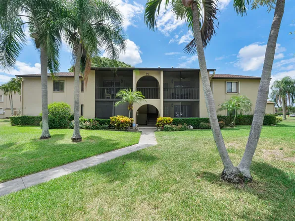 512 Shady Pine Way #B1, Greenacres, FL 33415