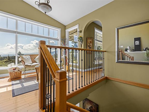 5th image of 3737 Belaire Dr