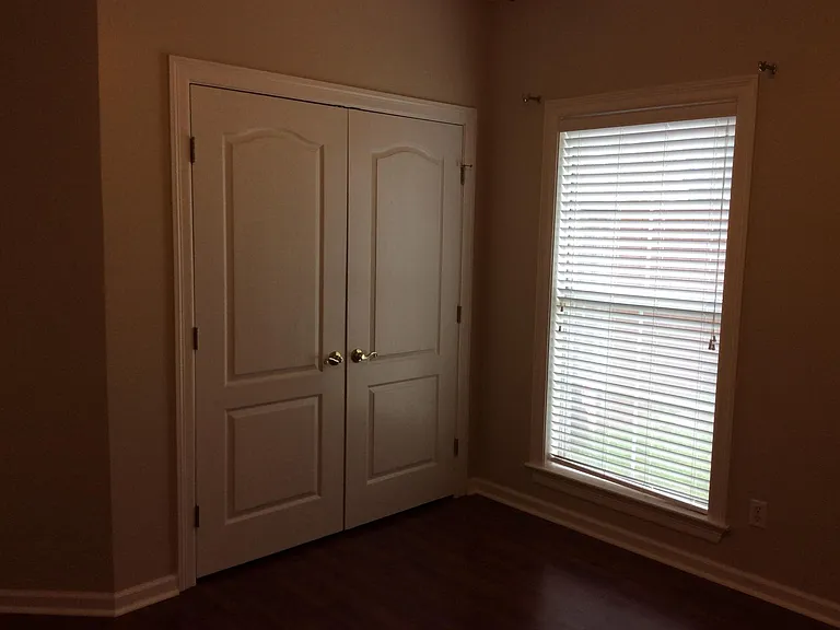106 Burt Cir — Photo 20