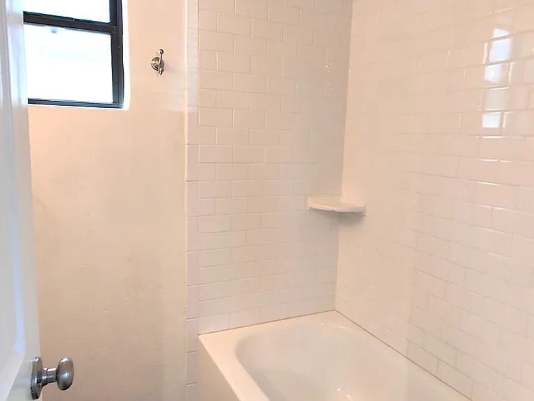 3416 N 2nd Ave — Photo 25