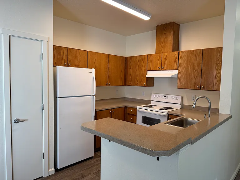 Redwood Acres — Photo 9