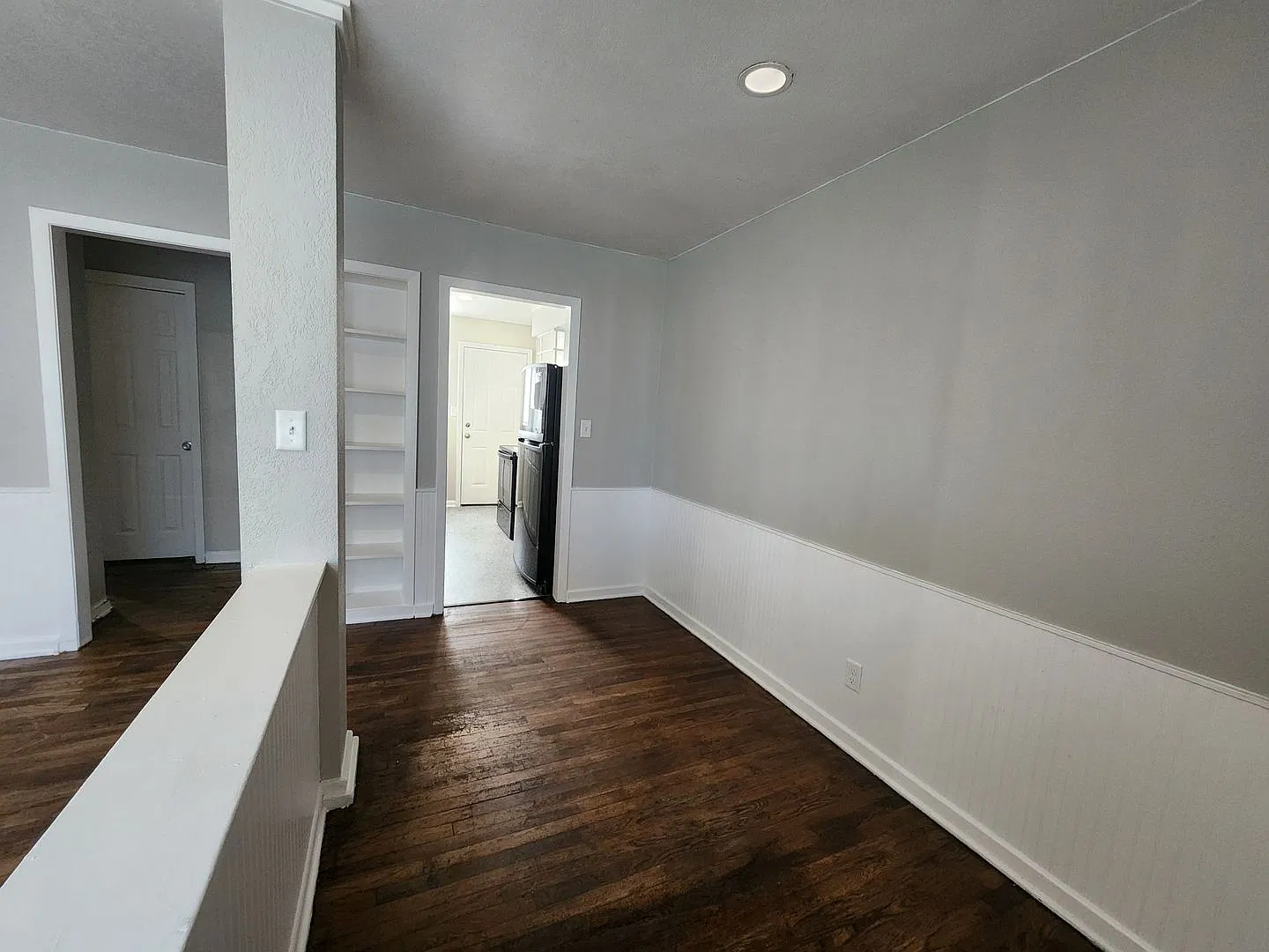 1640 - 1646 E Jump — Photo 3