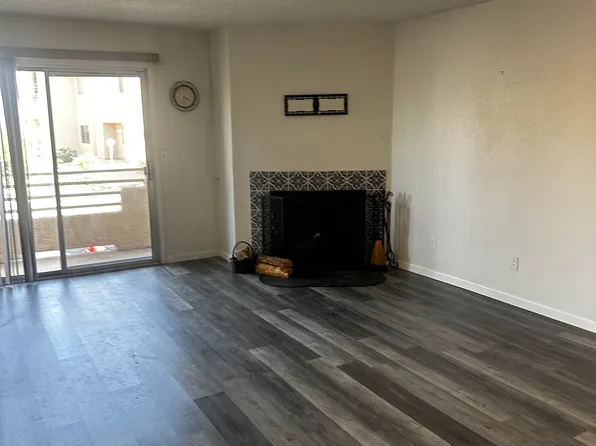 2192 Aspen Mirror Way APT 103, Laughlin, NV 89029