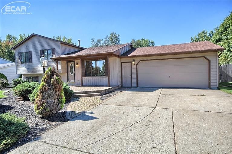 1st image of 15036 Cutler Dr