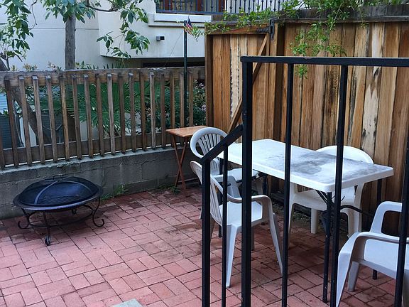 5th image of 1655 Greenfield Ave APT 17